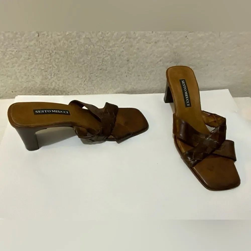 Sesto Meucci leather slide sandals size 5M
